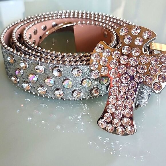 Bedazzled Belt With Cross Buckle - Picture 6 of 6
